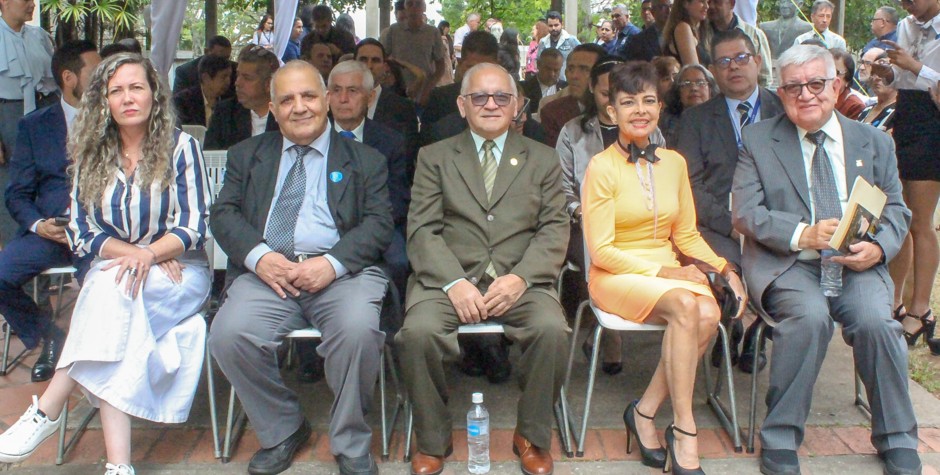 Acto del orador de orden del 51 º aniversario de la UNET 7